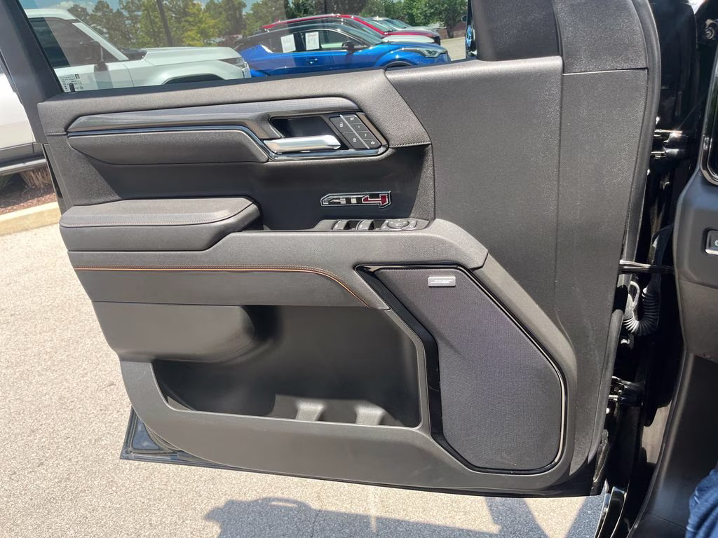 2025 Onyx Black GMC Sierra 1500 AT4 4X4 Truck