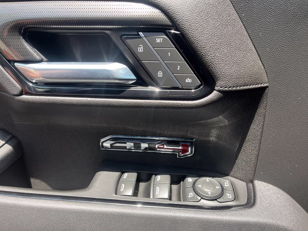 2025 Onyx Black GMC Sierra 1500 AT4 4X4 Truck