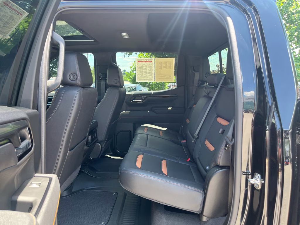 2025 Onyx Black GMC Sierra 1500 AT4 4X4 Truck