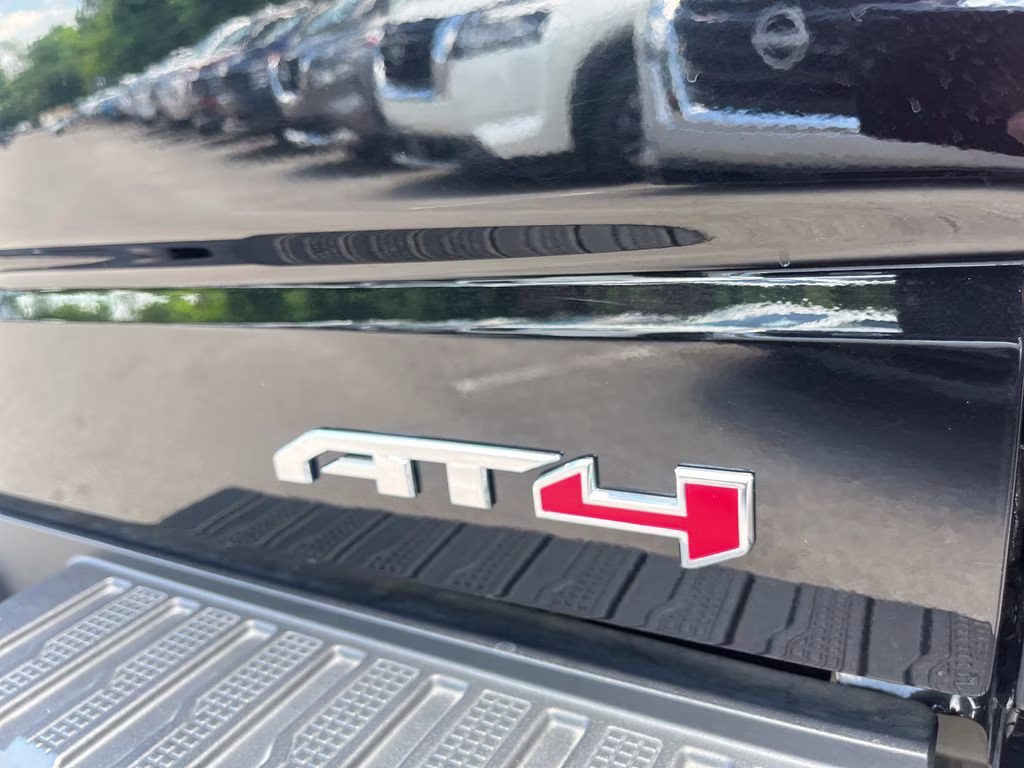 2025 Onyx Black GMC Sierra 1500 AT4 4X4 Truck