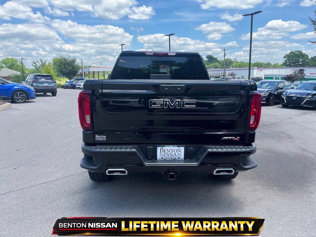 2025 Onyx Black GMC Sierra 1500 AT4 4X4 Truck