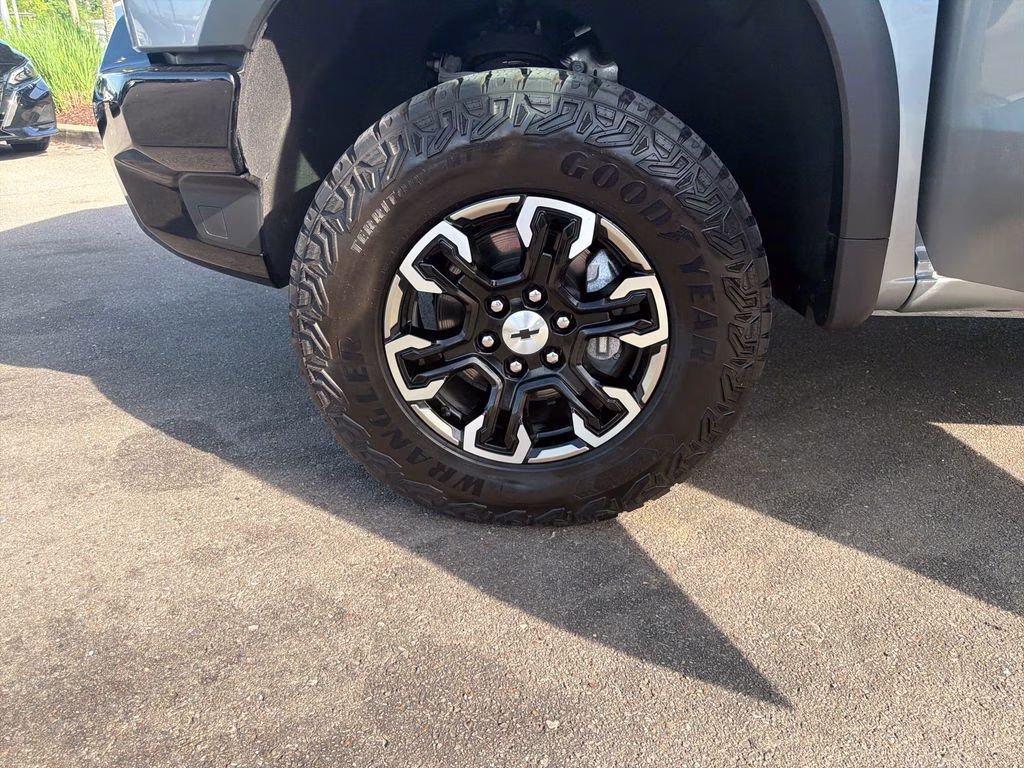 2023 Sterling Gray Metallic Chevrolet Silverado 1500 ZR2 4X4 Truck