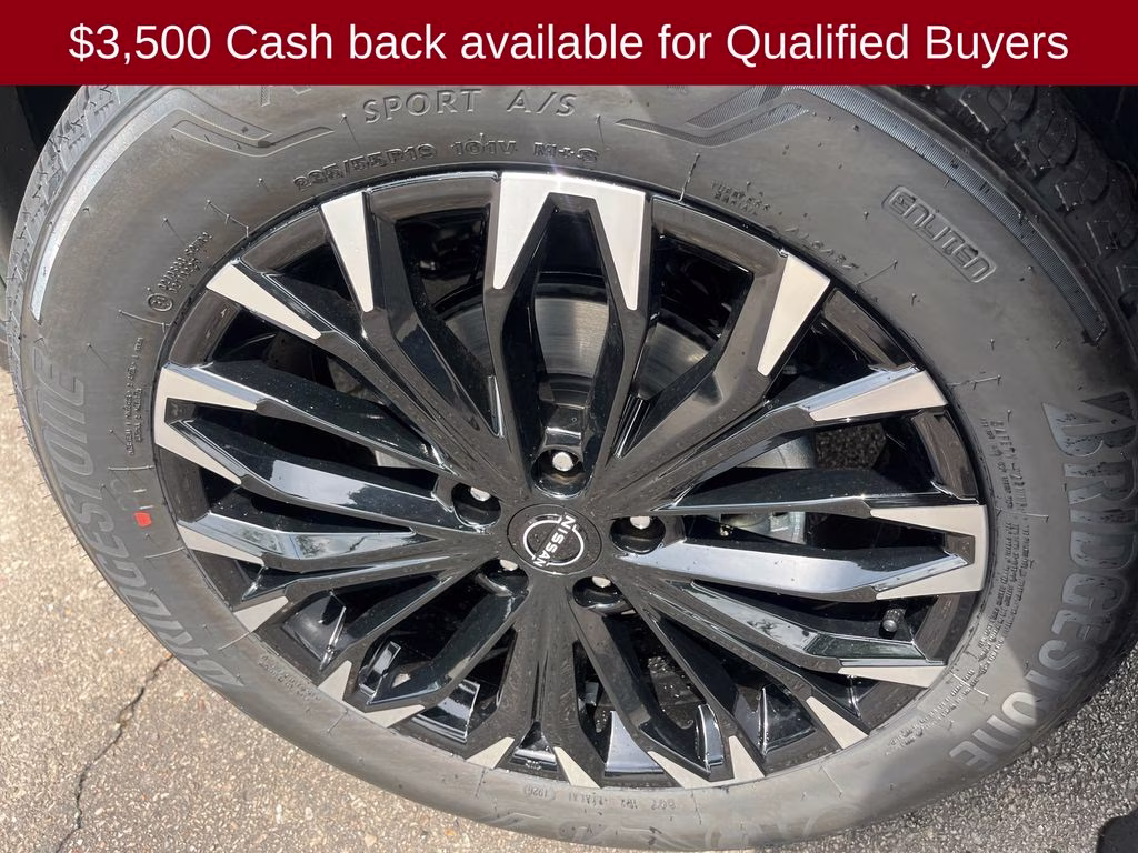 2026 Obsidian Green Nissan Rogue Dark Armor FWD SUV