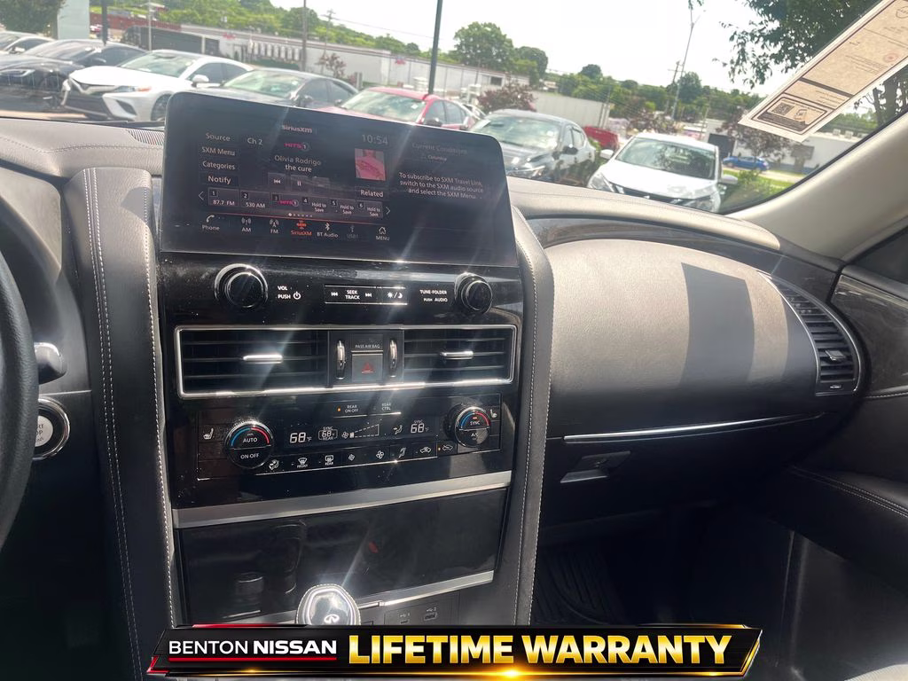 2024 Hermosa Blue INFINITI QX80 LUXE 4X4 SUV