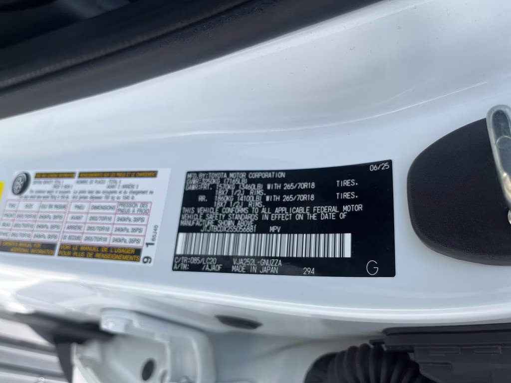 2025 Eminent White Pearl Lexus GX 550 Overtrail 4X4 SUV