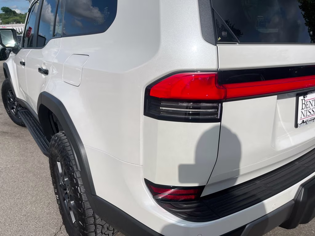 2025 Eminent White Pearl Lexus GX 550 Overtrail 4X4 SUV