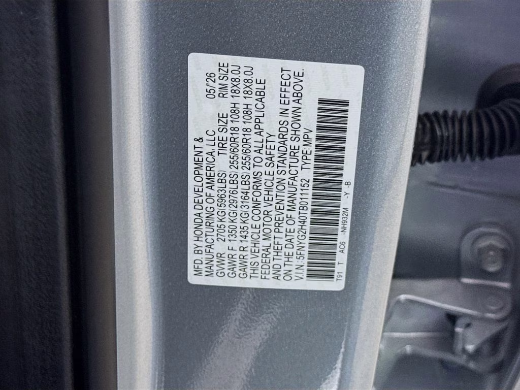 2026 Solar Silver Metallic Honda Pilot EX-L FWD SUV