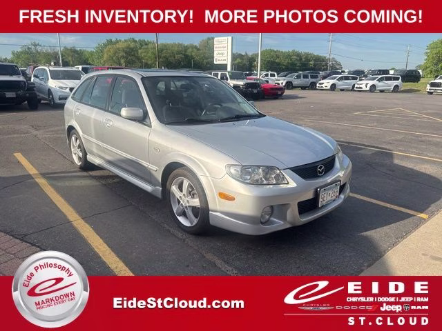 2003 Sunlight Silver Metallic Mazda Protege5 Base FWD Crossover