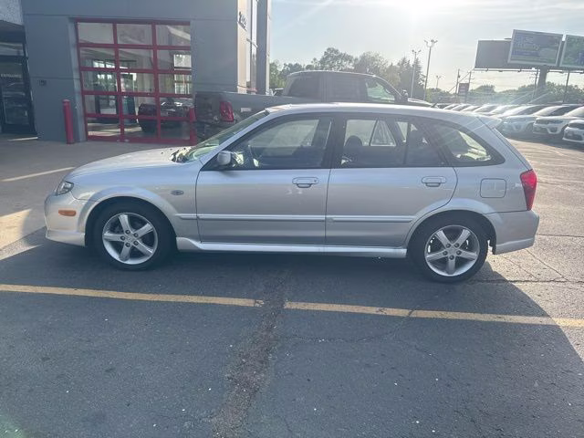 2003 Sunlight Silver Metallic Mazda Protege5 Base FWD Crossover