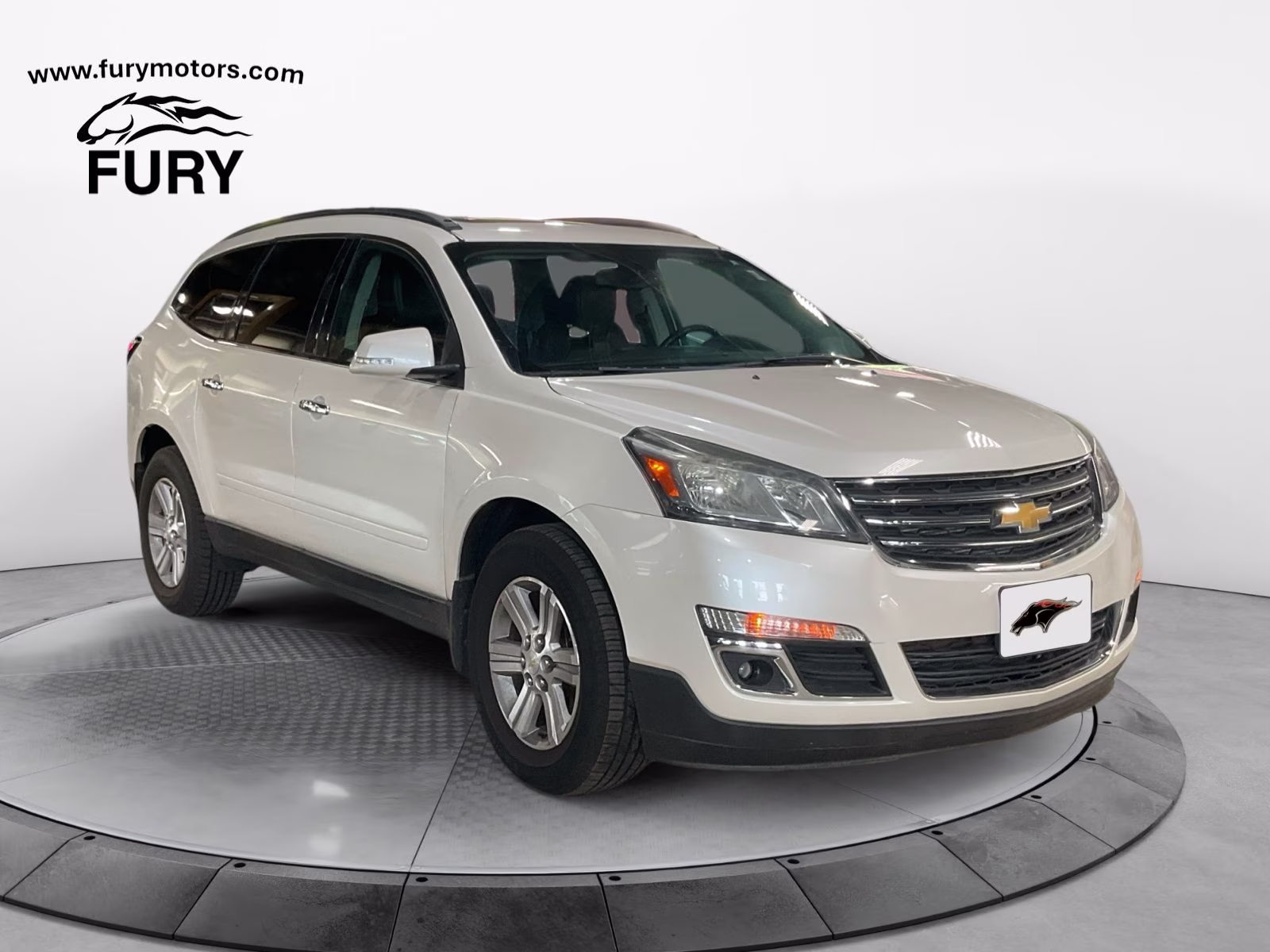 2014 White Diamond Clearcoat Chevrolet Traverse 2LT AWD SUV