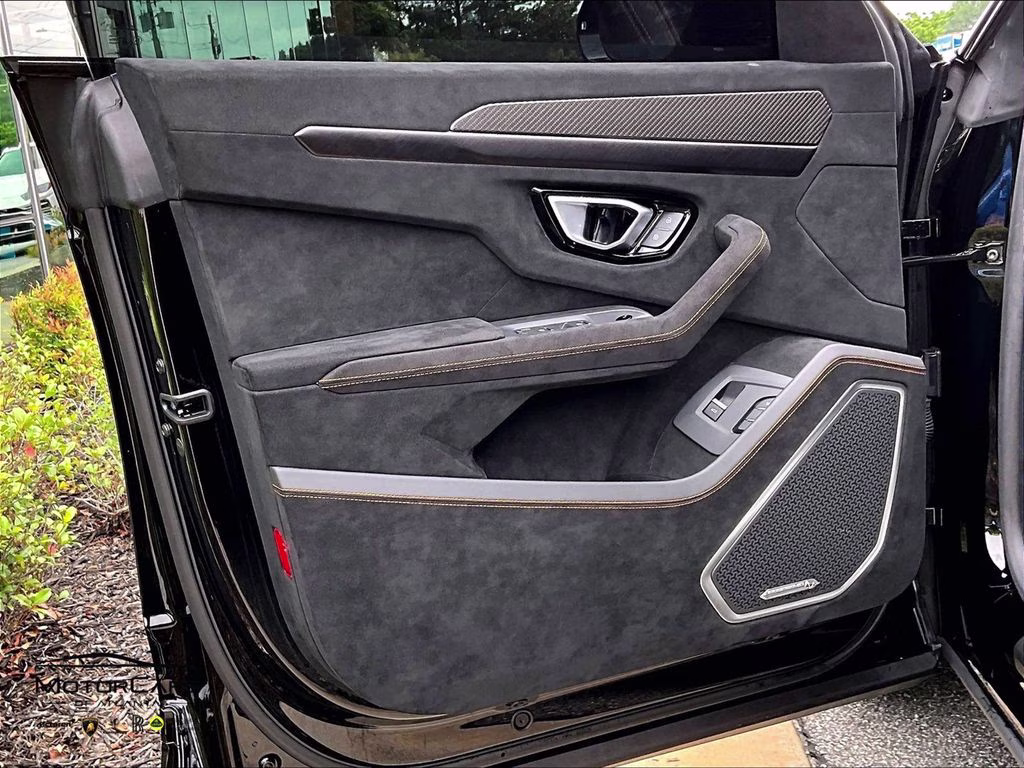 2024 Nero Noctis Metallic Lamborghini Urus Performante AWD SUV
