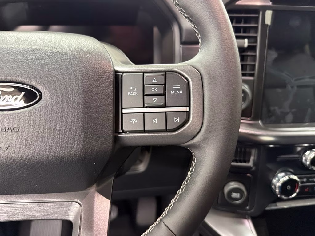 2026 AGATE BLACK Ford F-150 Lariat RWD Truck