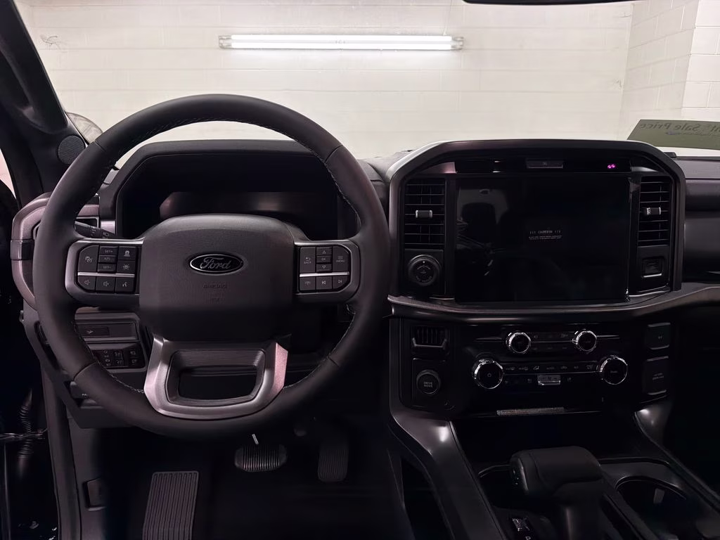 2026 AGATE BLACK Ford F-150 Lariat RWD Truck