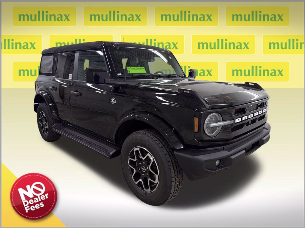 2026 SHADOW BLACK Ford Bronco Outer Banks 4X4 SUV