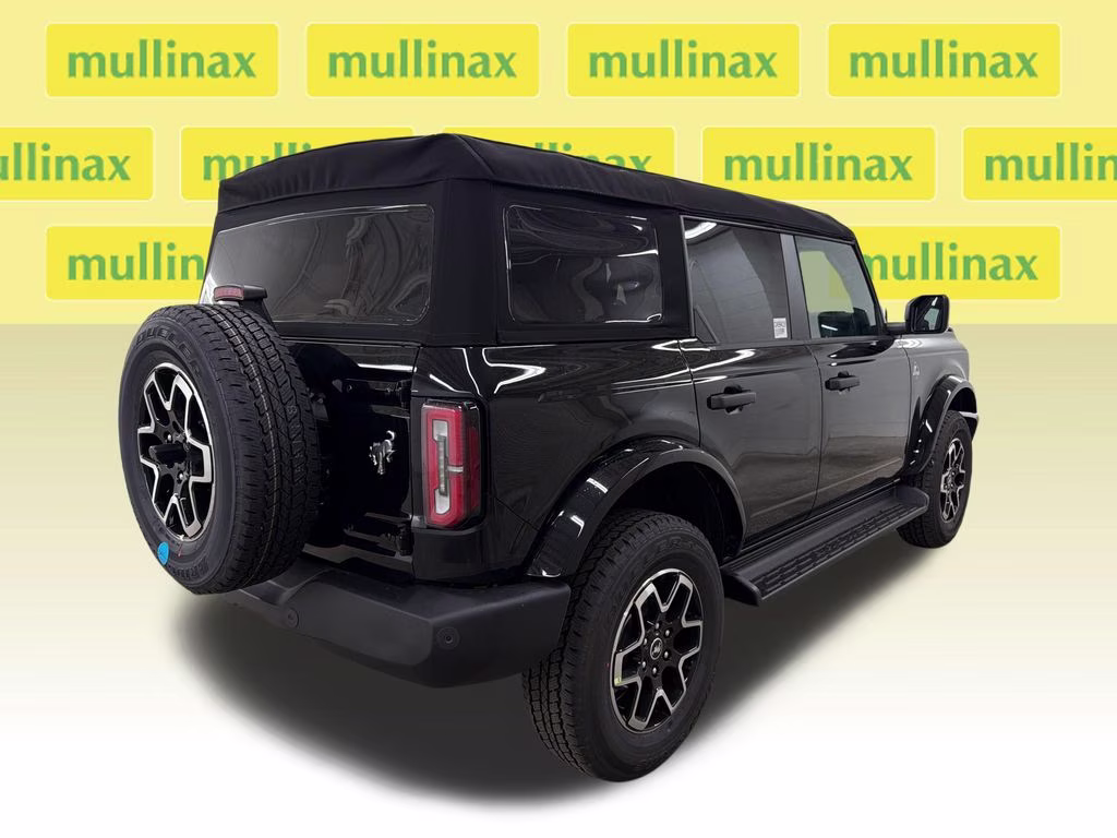 2026 SHADOW BLACK Ford Bronco Outer Banks 4X4 SUV