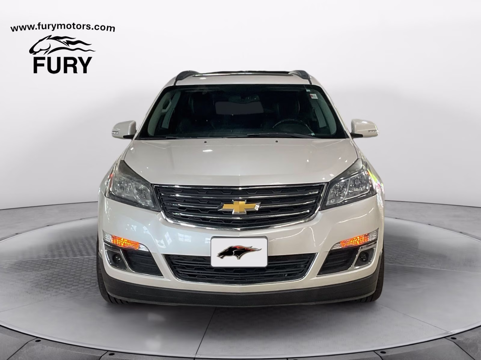 2014 White Diamond Clearcoat Chevrolet Traverse 2LT AWD SUV