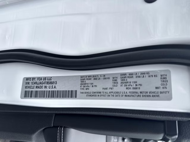 2026 Bright White Clearcoat Jeep Grand Cherokee L Laredo RWD SUV