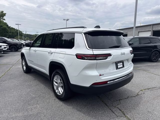 2026 Bright White Clearcoat Jeep Grand Cherokee L Laredo RWD SUV