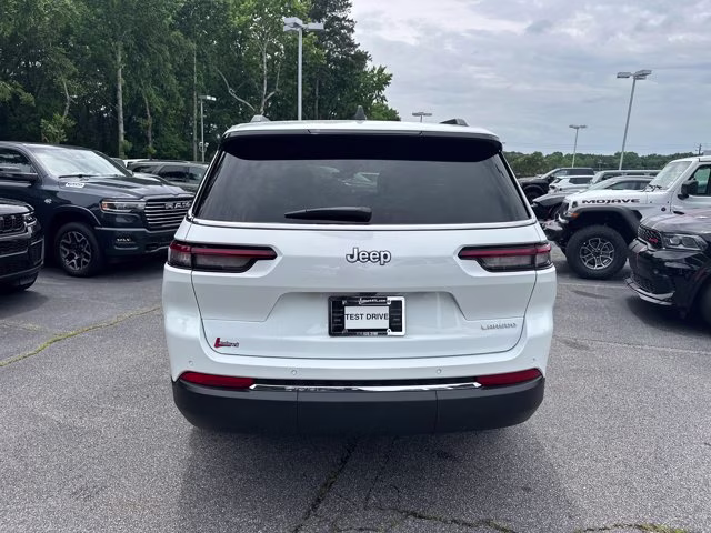 2026 Bright White Clearcoat Jeep Grand Cherokee L Laredo RWD SUV