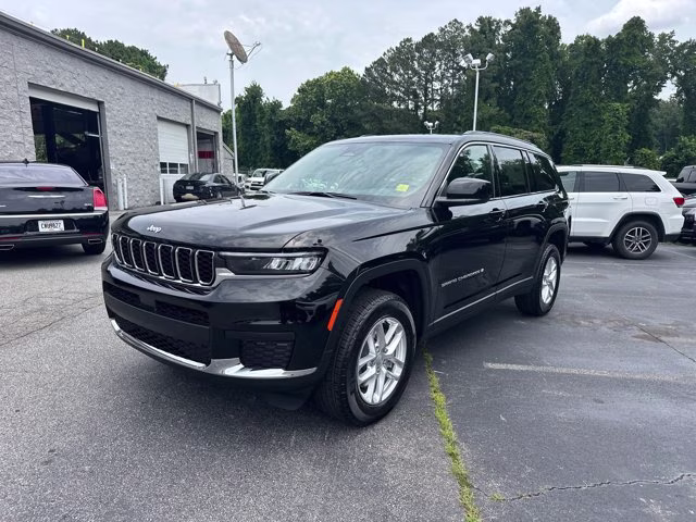 2026 Diamond Black Crystal Pearlcoat Jeep Grand Cherokee L Laredo X RWD SUV