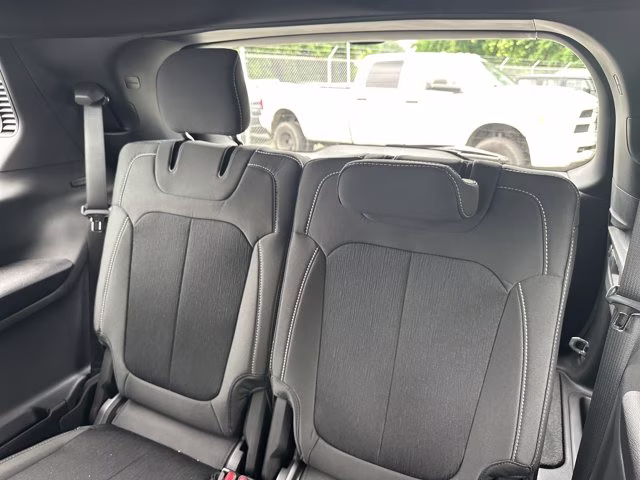 2026 Bright White Clearcoat Jeep Grand Cherokee L Laredo RWD SUV