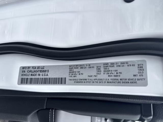 2026 Bright White Clearcoat Jeep Grand Cherokee L Laredo RWD SUV