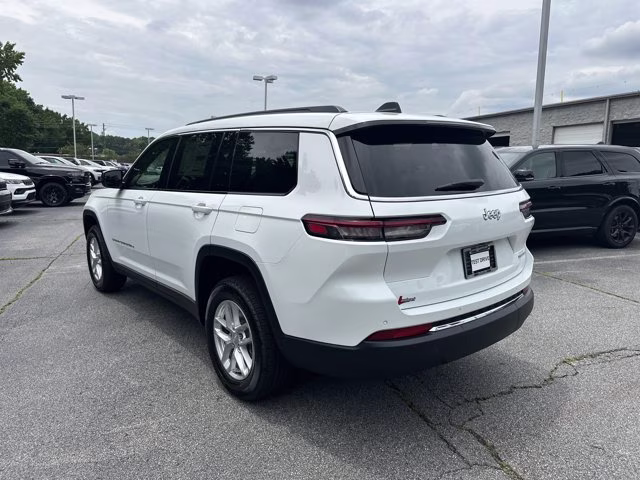 2026 Bright White Clearcoat Jeep Grand Cherokee L Laredo RWD SUV