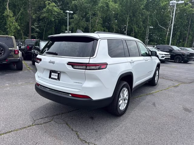 2026 Bright White Clearcoat Jeep Grand Cherokee L Laredo RWD SUV