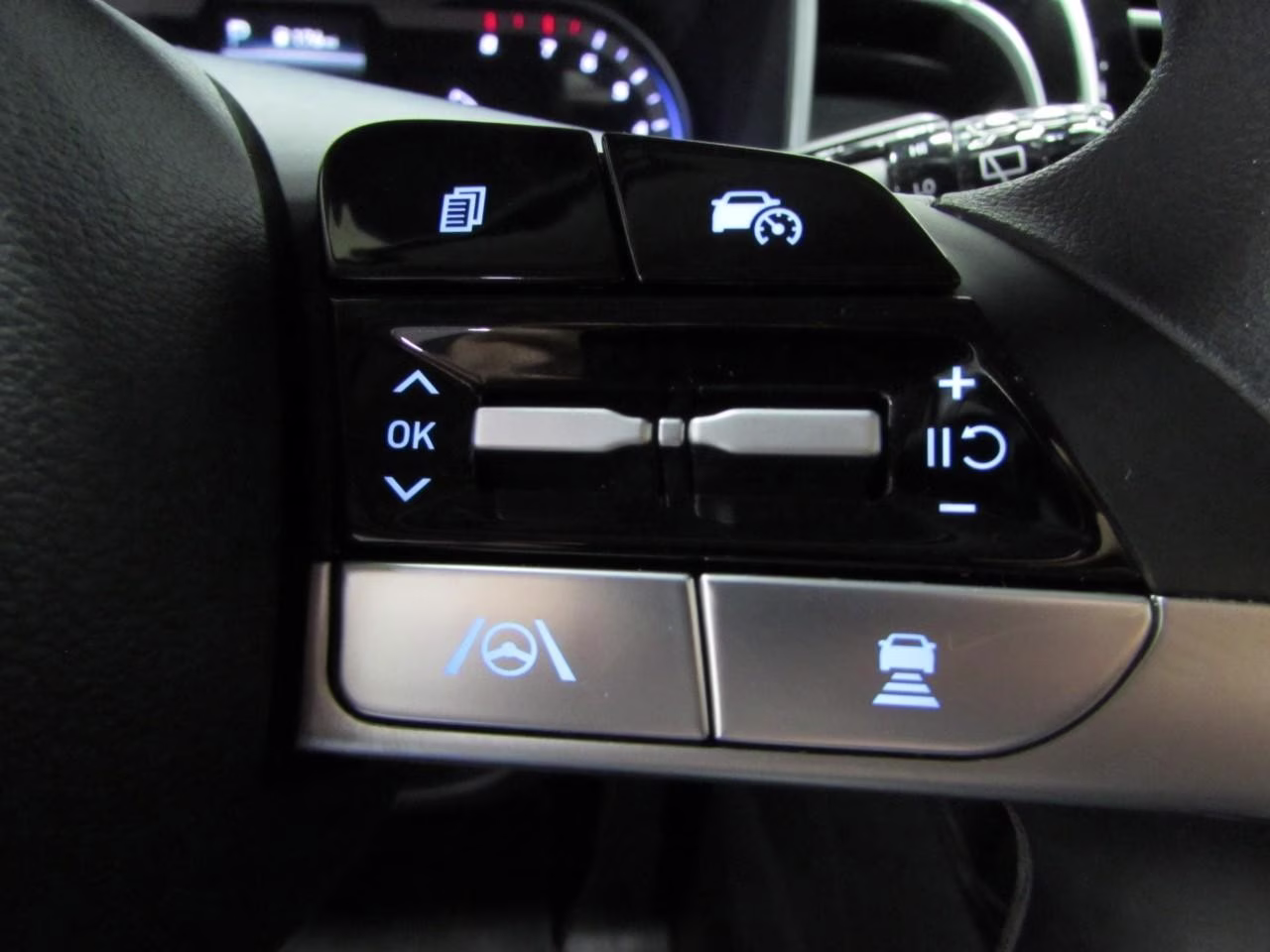 2022 Phantom Black Hyundai Tucson SEL AWD SUV