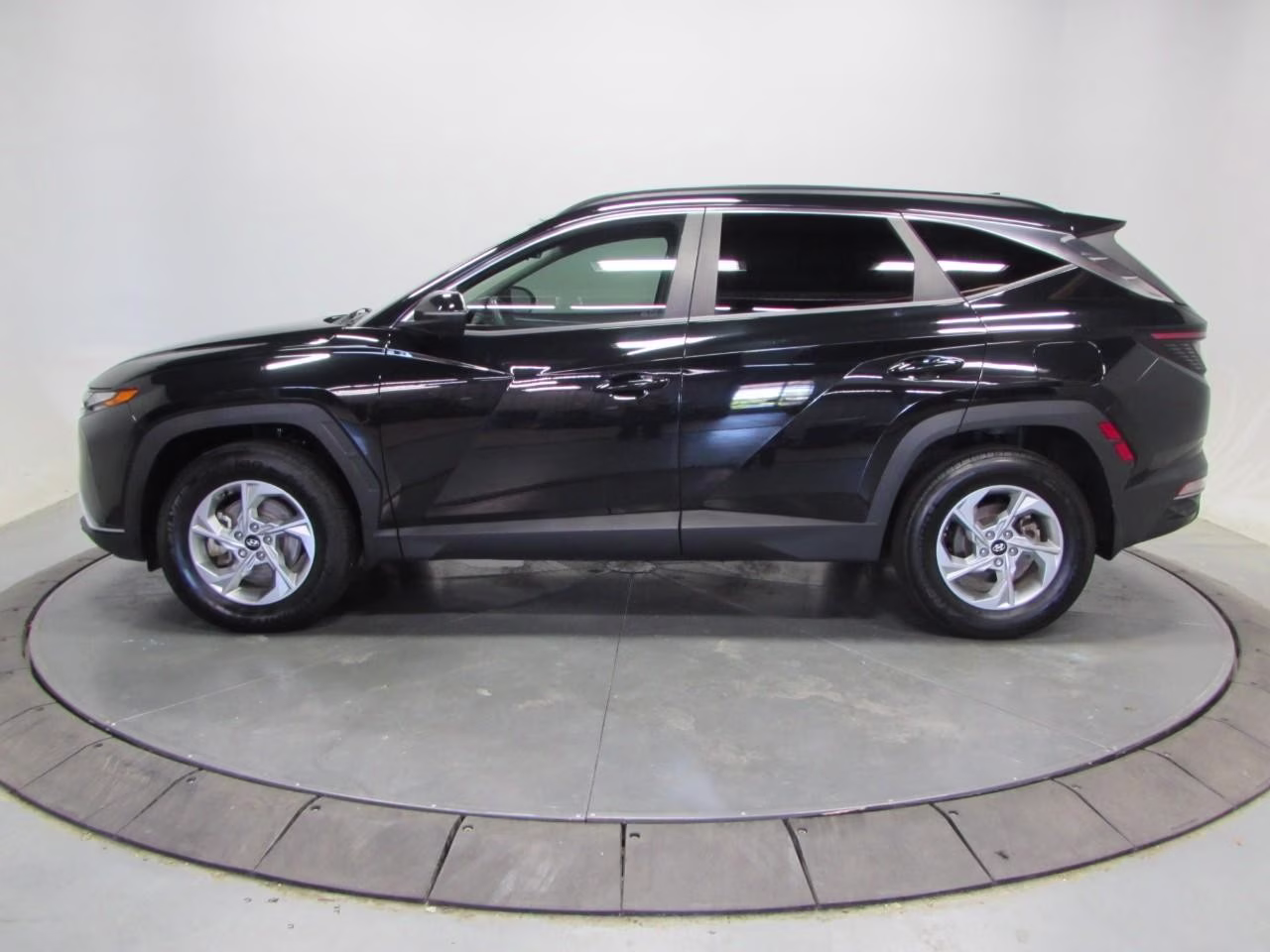 2022 Phantom Black Hyundai Tucson SEL AWD SUV