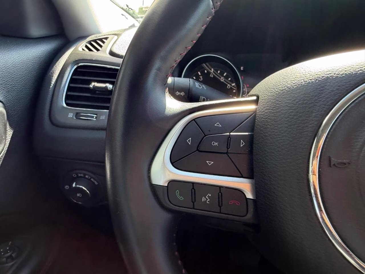 2020 Billet Silver Metallic Clearcoat Jeep Compass Trailhawk 4X4 SUV