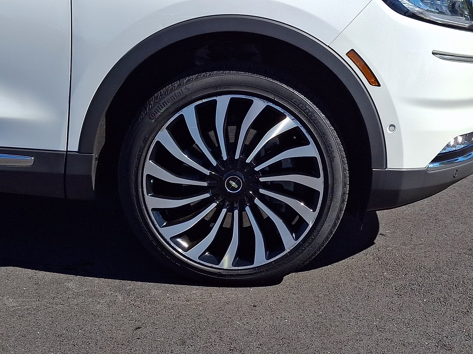 2023 Pristine White Metallic Tri-Coat - AZ Lincoln Nautilus Black Label AWD
