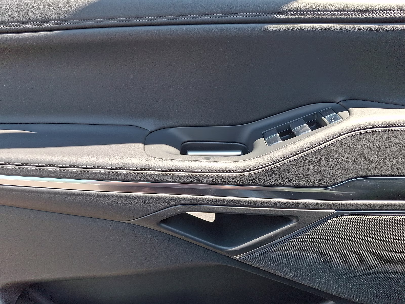 2025 Gray Mist Metallic Tri-Coat - R7 Lincoln Navigator Reserve L 4X4
