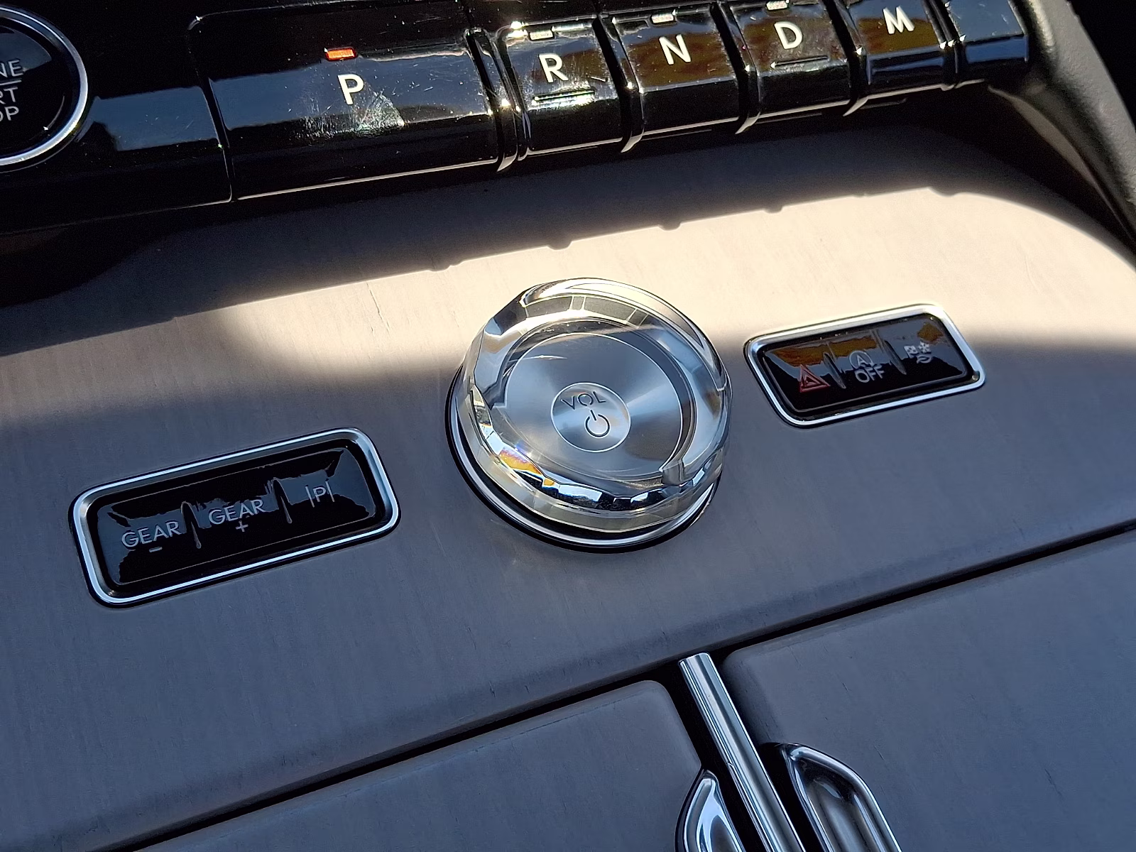 2025 Gray Mist Metallic Tri-Coat - R7 Lincoln Navigator Reserve L 4X4