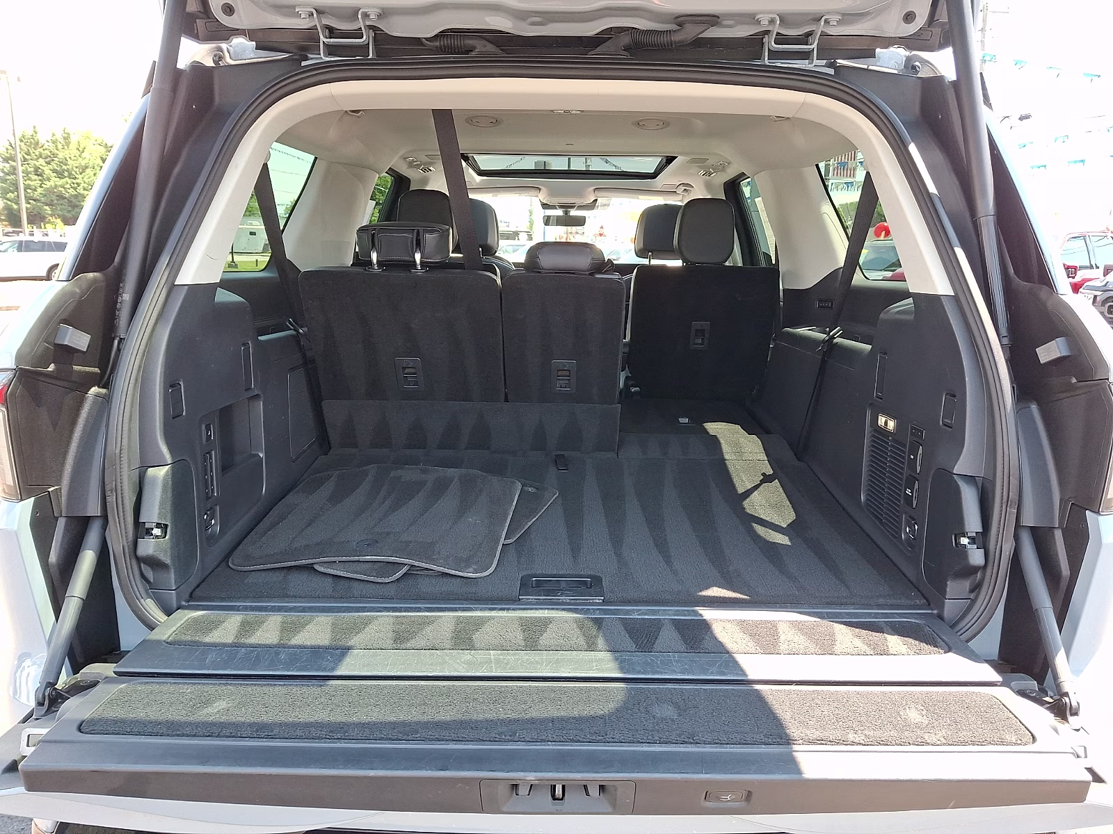 2025 Gray Mist Metallic Tri-Coat - R7 Lincoln Navigator Reserve L 4X4