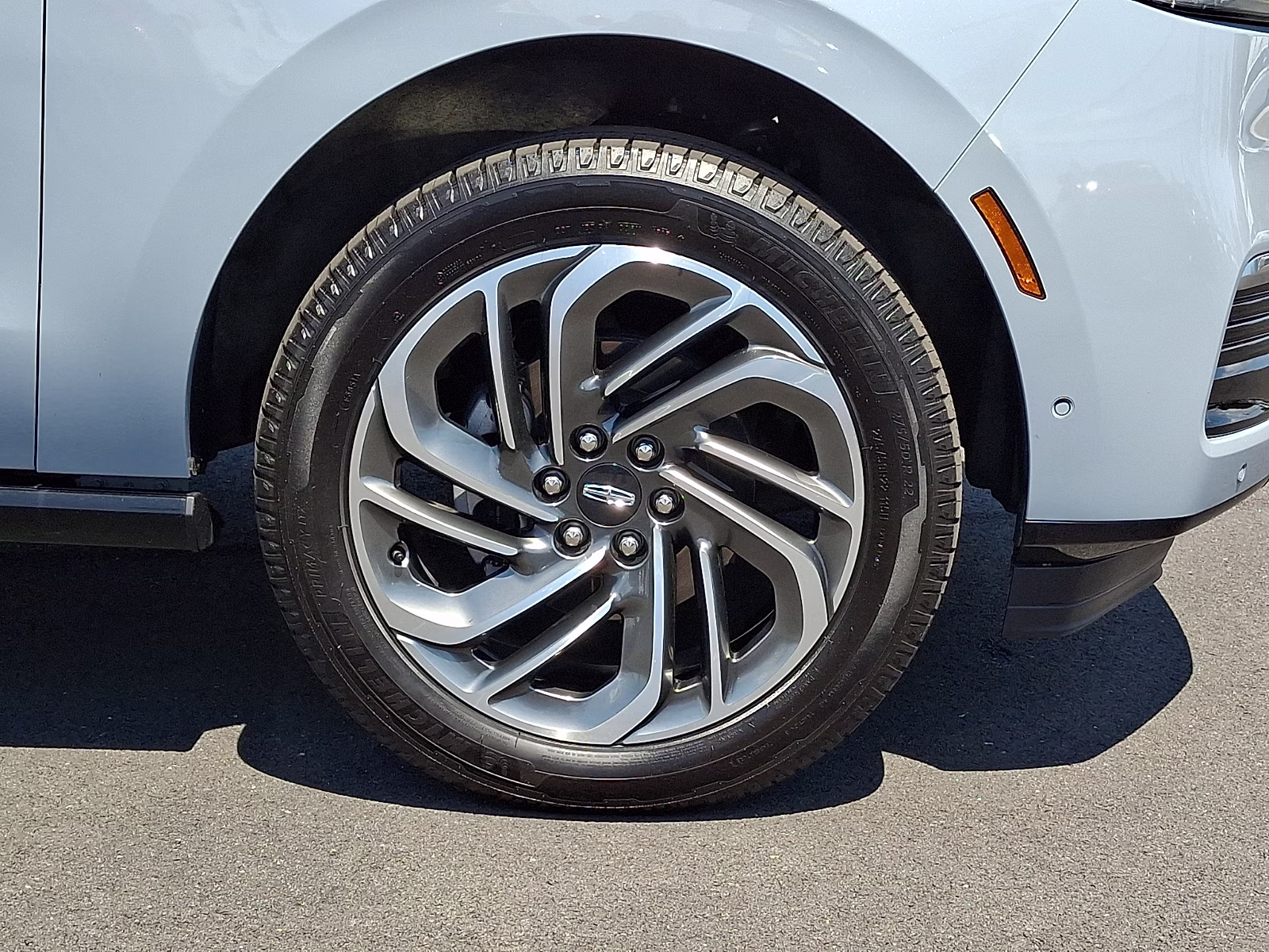2025 Gray Mist Metallic Tri-Coat - R7 Lincoln Navigator Reserve L 4X4