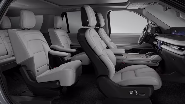 2026 Gray Mist Metallic Tri-Coat Lincoln Navigator Reserve L 4X4 SUV