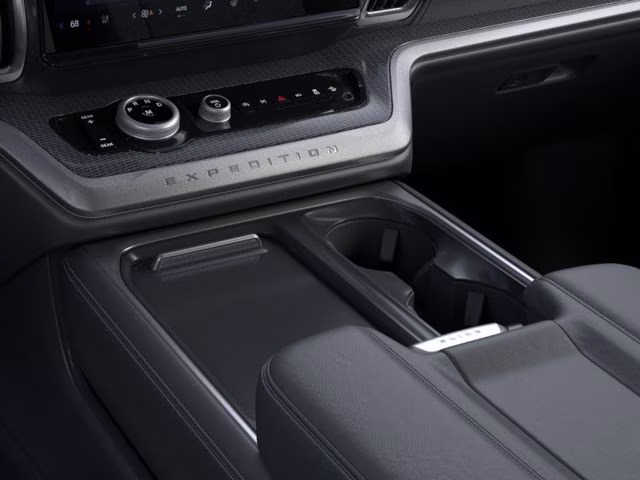 2026 Black Metallic Ford Expedition Max Platinum 4X4 SUV