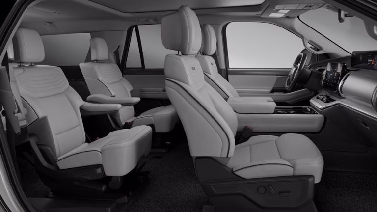 2026 Star White Metallic Tri-Coat Ford Expedition MAX Platinum 4X4 EL