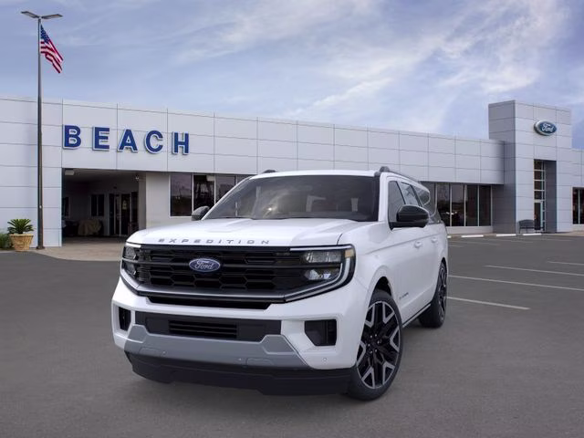2026 White Ford Expedition Max Platinum 4X4 SUV