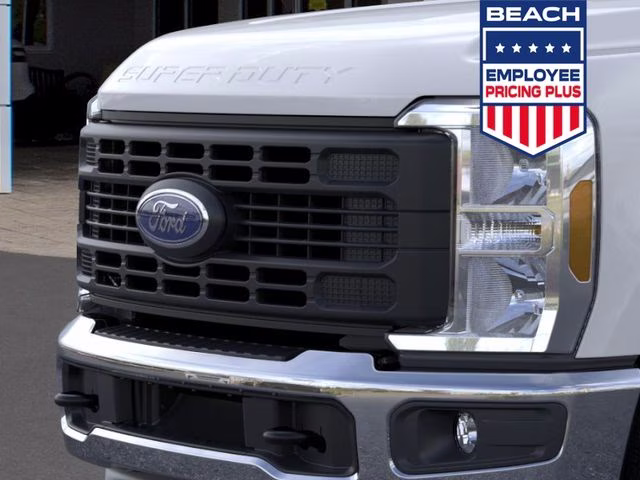 2026 Oxford White Ford Super Duty F-250 SRW XL RWD Truck