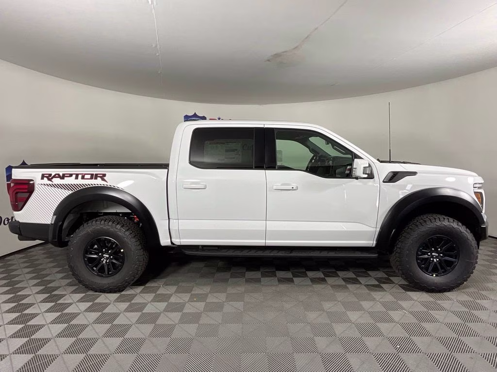 2026 Oxford White Ford F-150 Raptor 4X4 Truck