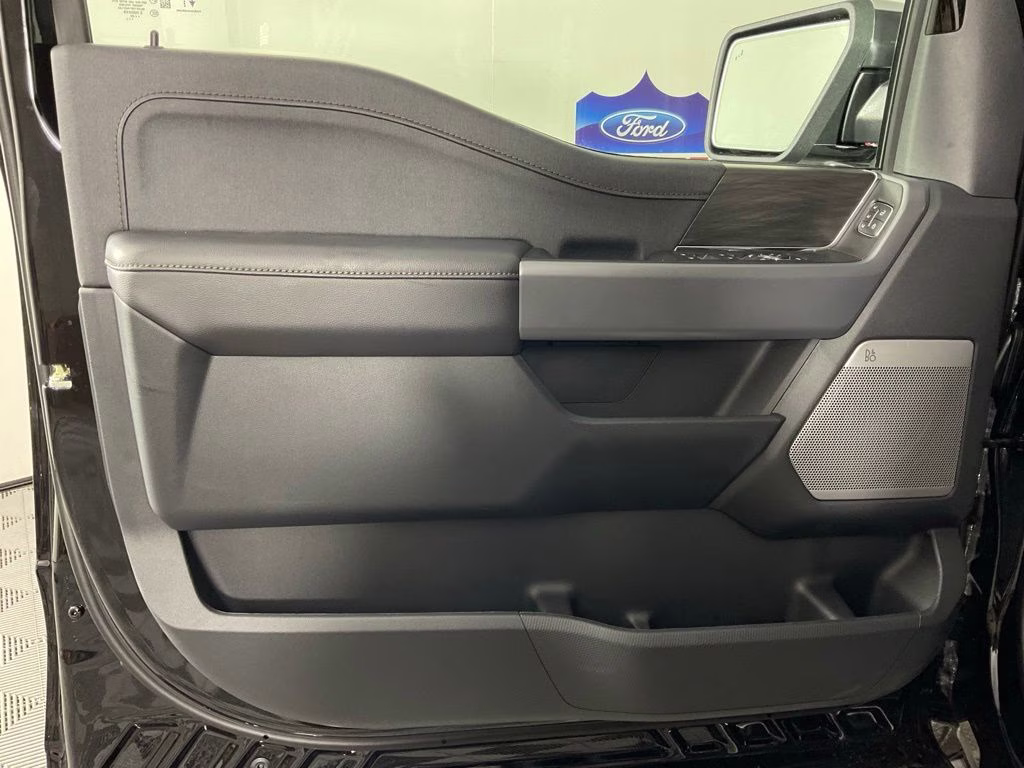 2026 Black Metallic Ford F-150 Lariat 4X4 Truck