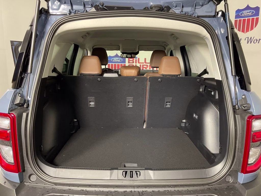 2026 Azure Gray Metallic Ford Bronco Sport Outer Banks 4X4 SUV