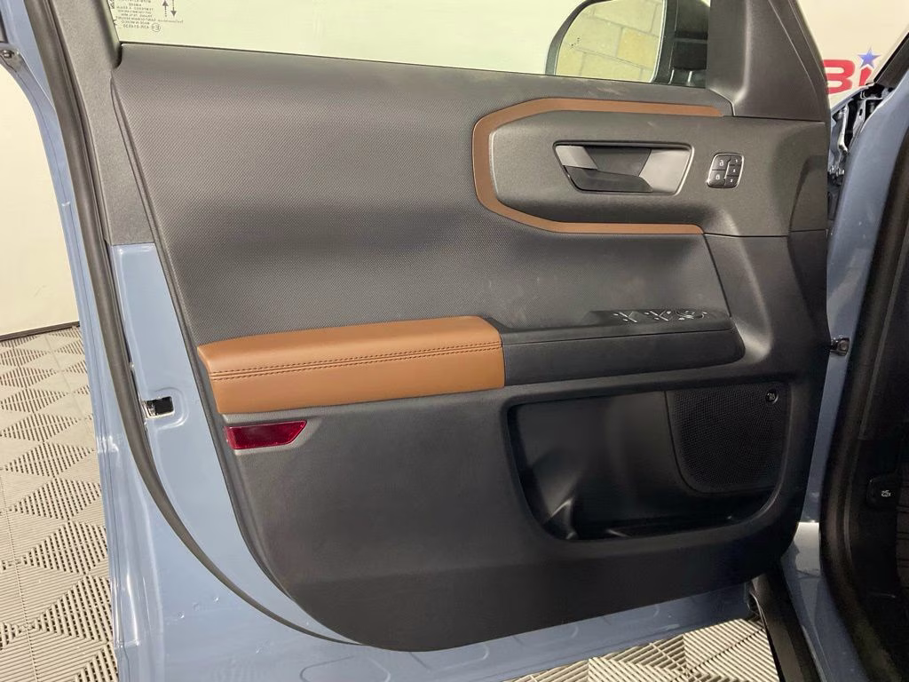 2026 Azure Gray Metallic Ford Bronco Sport Outer Banks 4X4 SUV