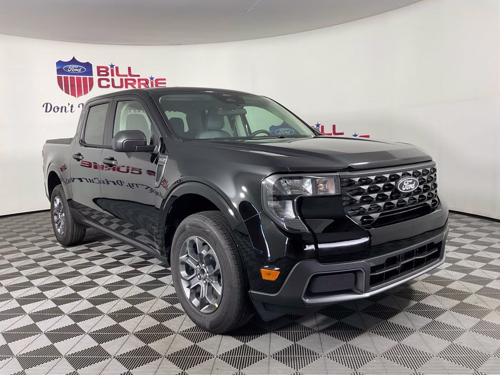 2026 Shadow Black Ford Maverick XLT FWD Truck