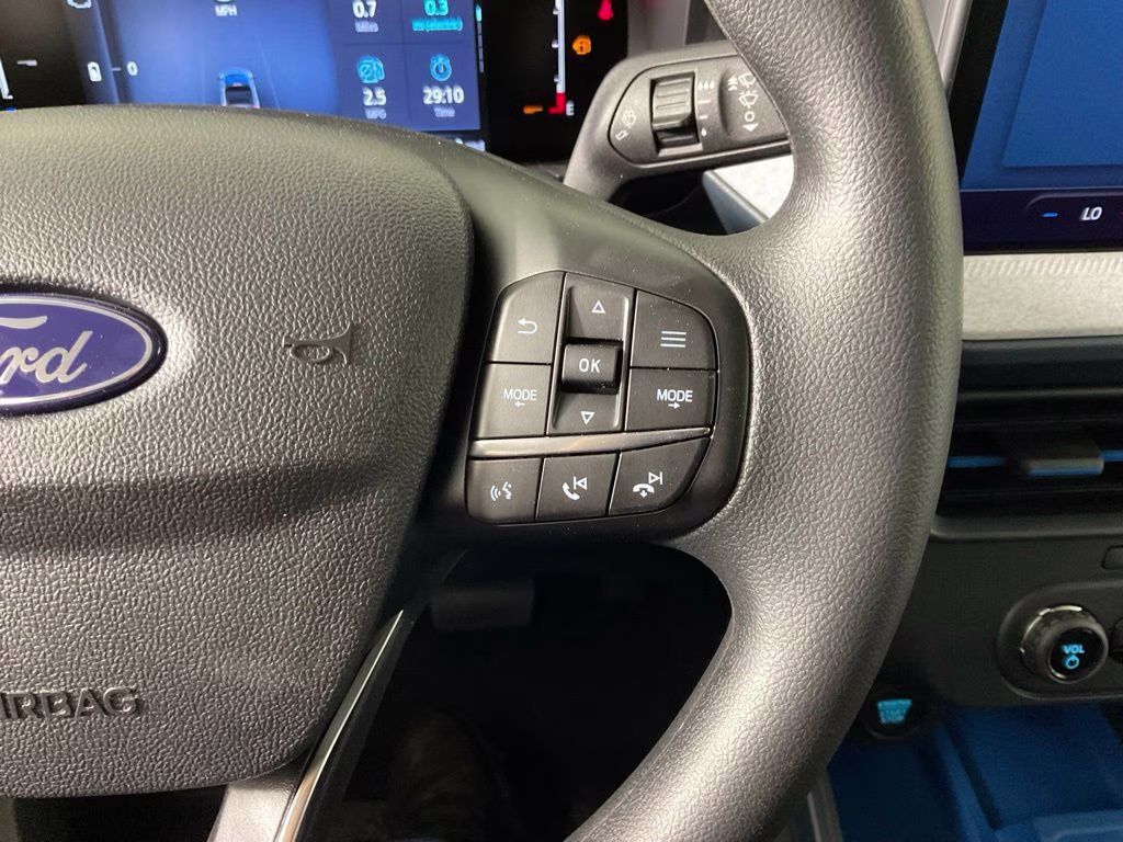 2026 Shadow Black Ford Maverick XLT FWD Truck