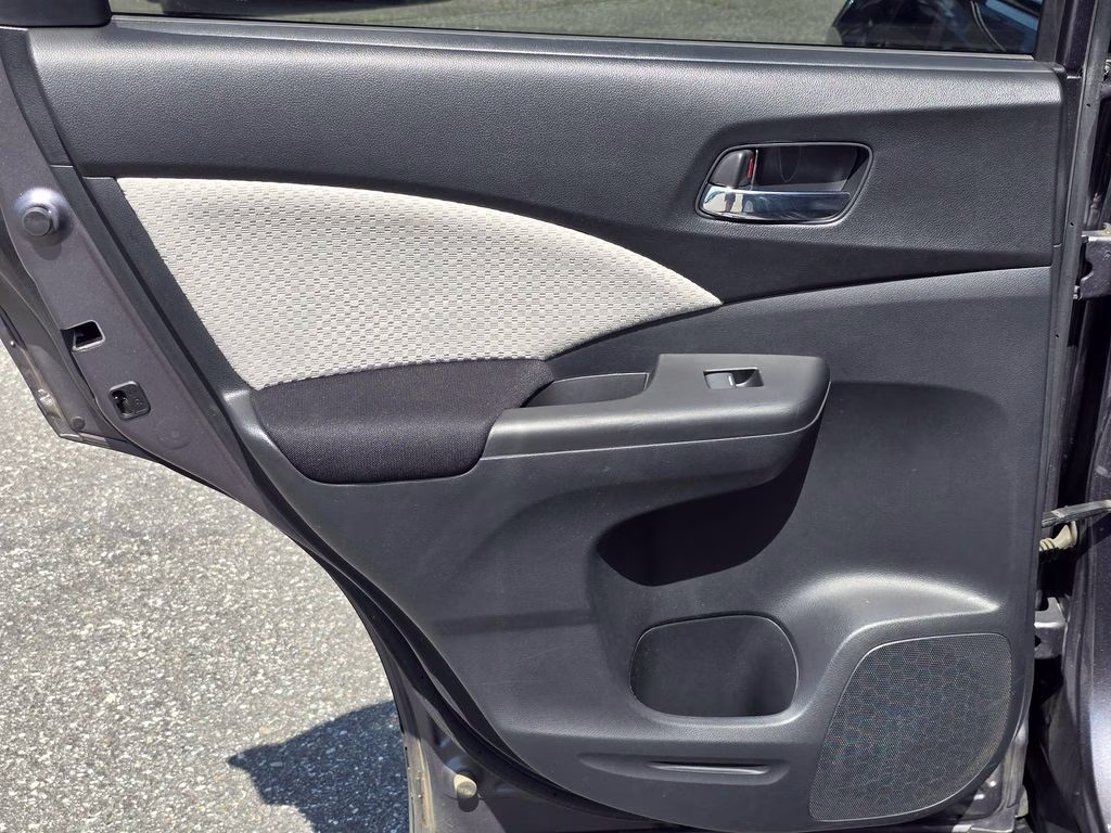 2016 Alabaster Silver Metallic Honda CR-V EX FWD SUV