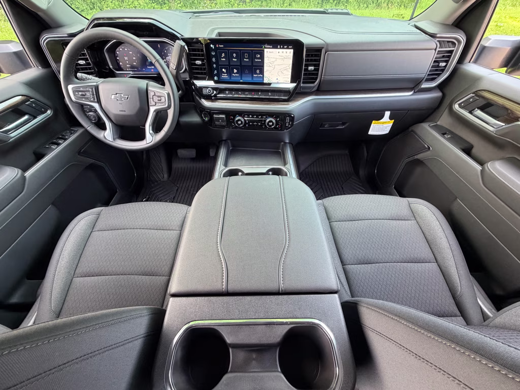 2026 Sterling Gray Metallic Chevrolet Silverado LT 4X4 Truck