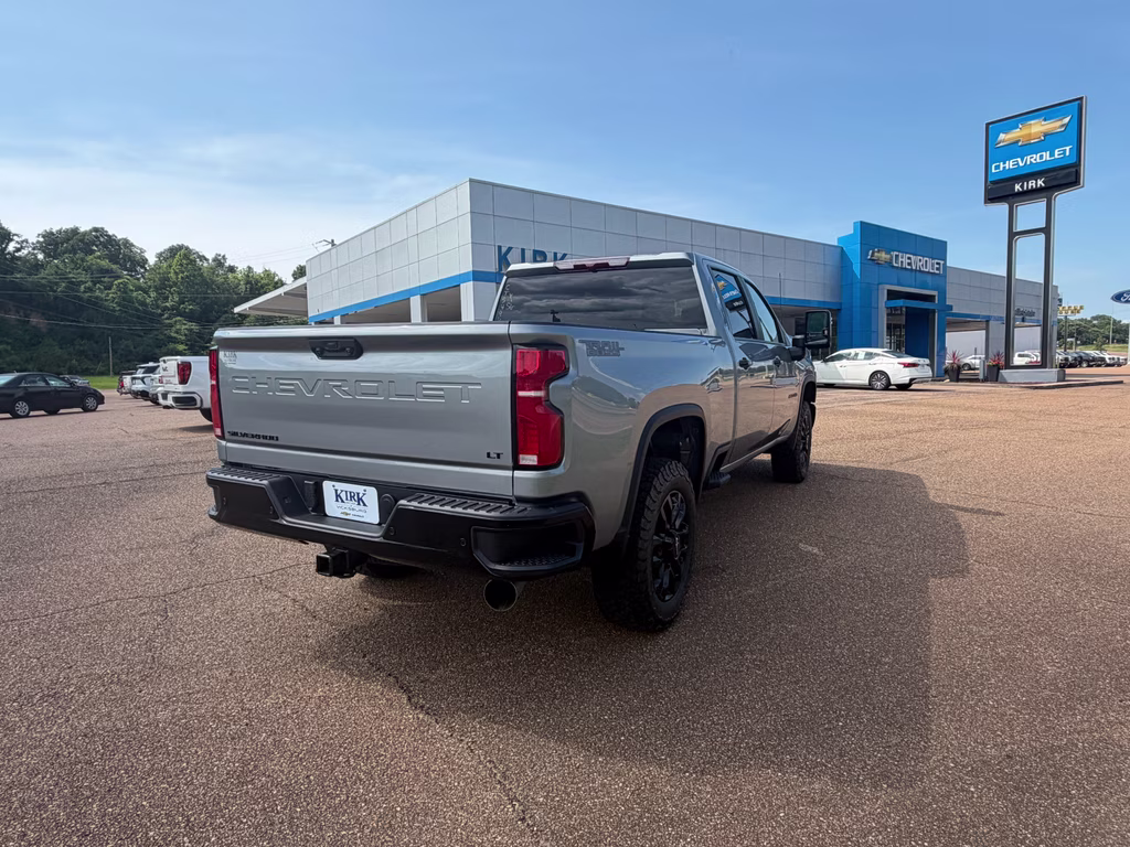 2026 Sterling Gray Metallic Chevrolet Silverado LT 4X4 Truck